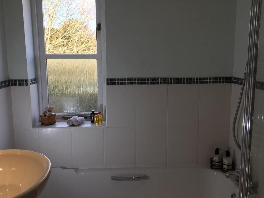 5 Charlton Mill Way B&B Chichester Værelse billede